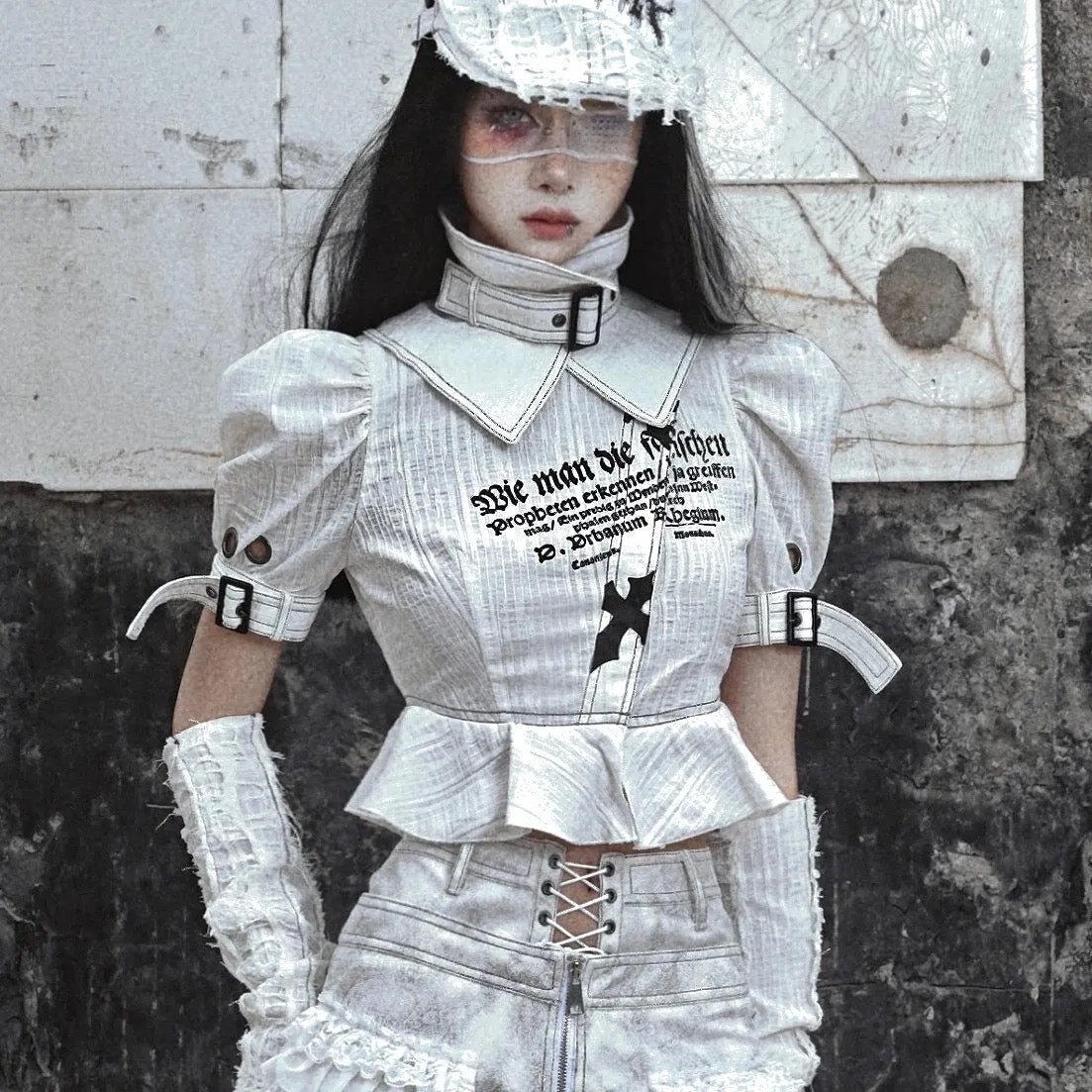 [Blood Supply] Madhouse Cotton Detachable Turtleneck Shirt