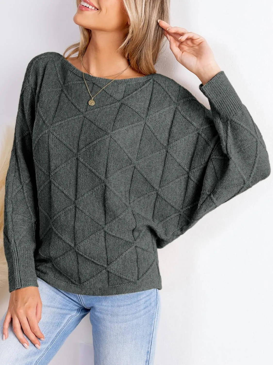 CUPSHE Womens Casual Boat Neck Sweaters Fall 2024 Soft Long Batwing Sleeve Pullover Jumper Tops Knit Outfits