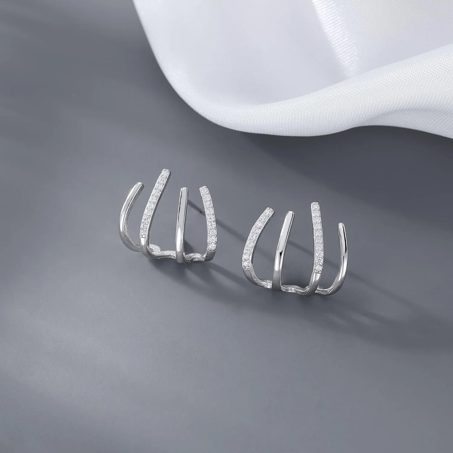SLUYNZ Solid 925 Sterling Silver Claw Earrings Huggie for Wome Half Hoop Earrings Cuff Earrings Wrap