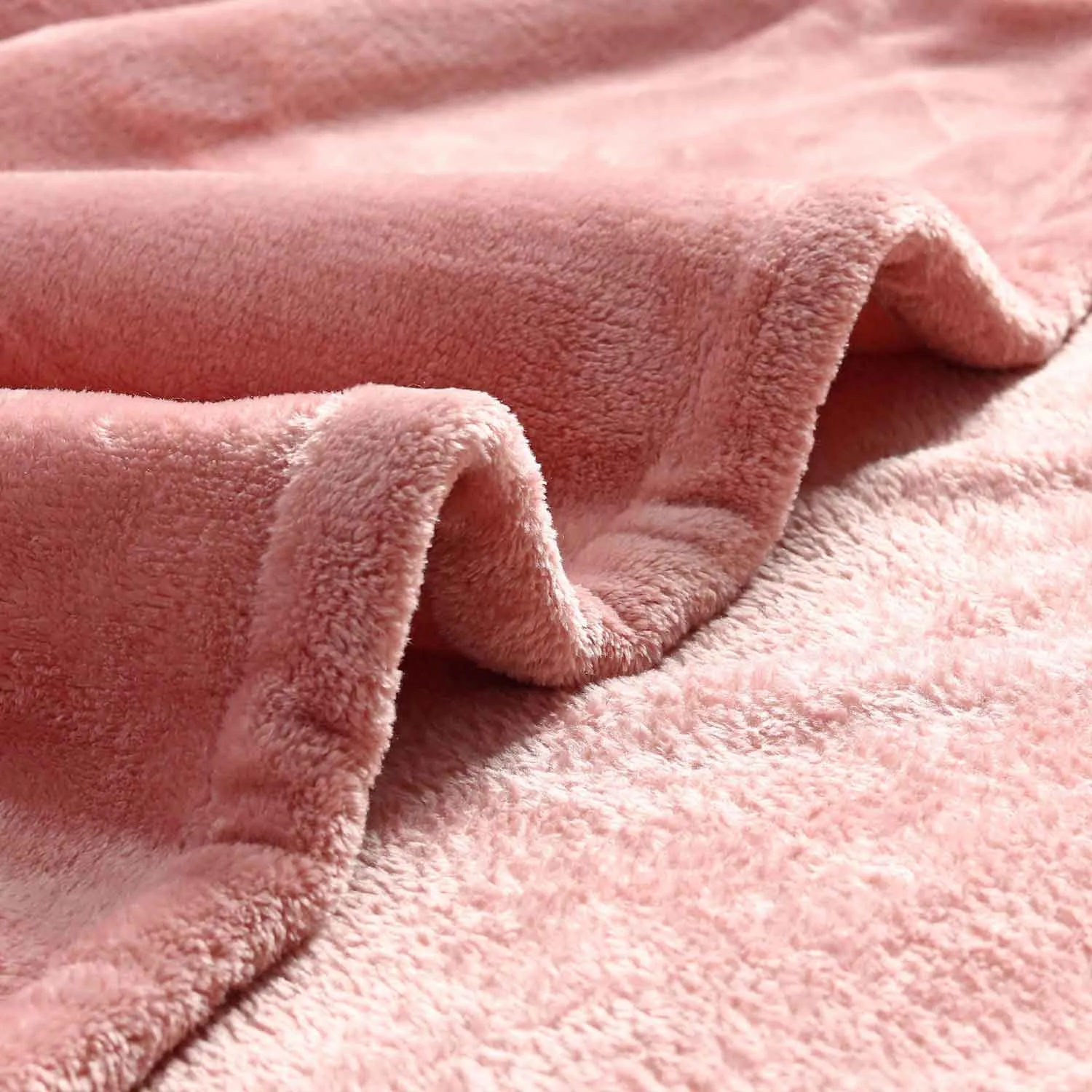 Supersoft 310 gsm Snuggly AC Fleece Blanket Dusky Rose