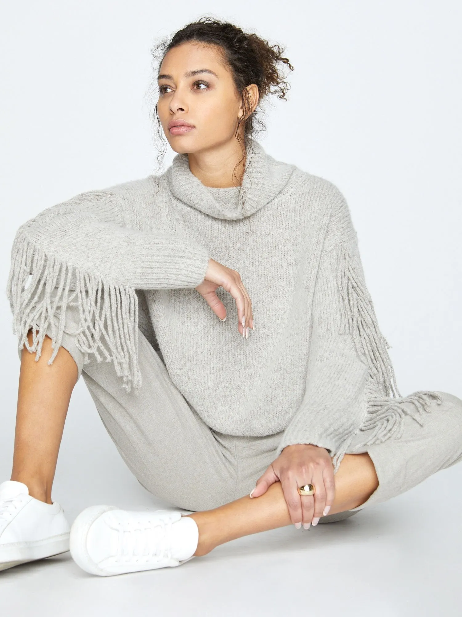 The Deaville Fringe Pullover