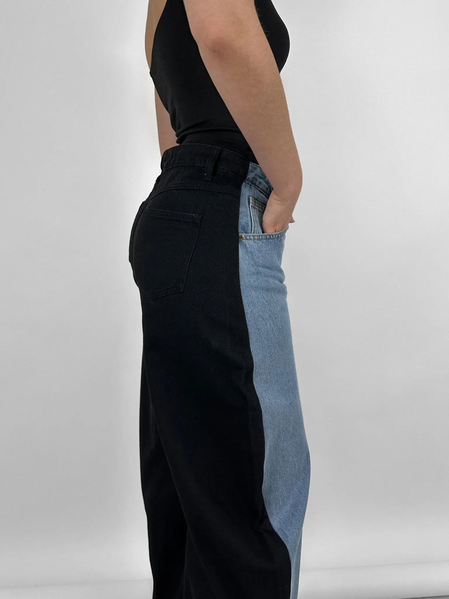 Two Tone Barrel Leg Jeans